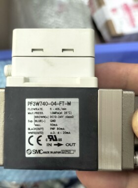 原装水用数字式流量开关?PF3W740-04-