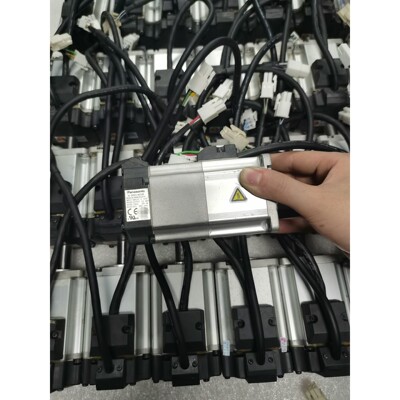 带刹车电机MSMD022G1V,二手拆机,成色如图,功能
