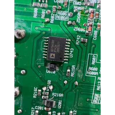 AD7943BR 拆机100个,原装,质量保证.闲置出手