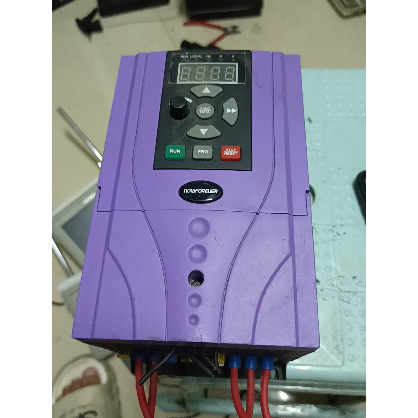 B3000-4T0022G变频器,拆机,功能正常