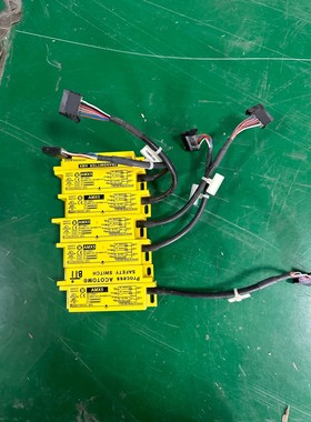 BTI安全传感器,AMX5,黄色外壳,带原装线缆和插头.