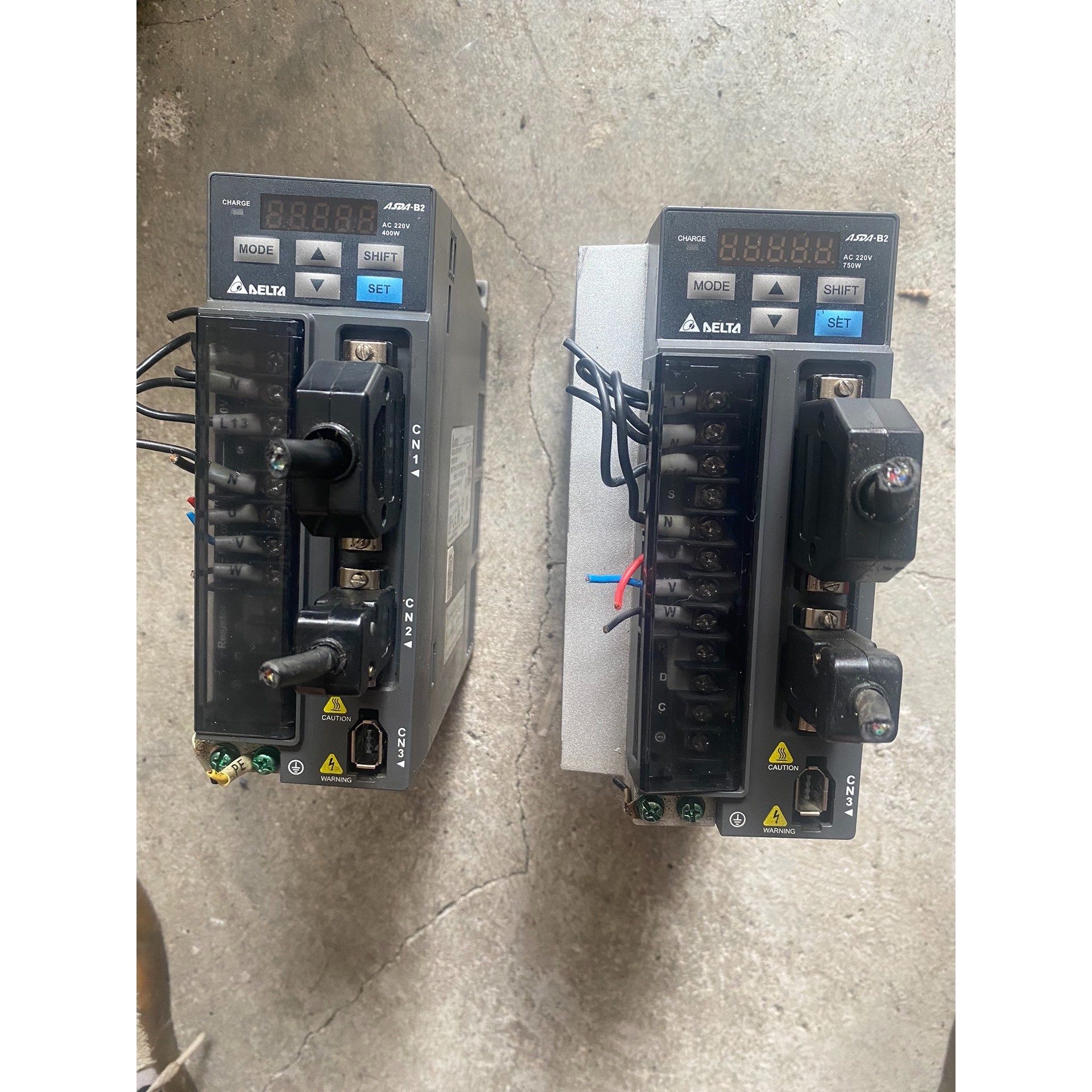 YASKAWA/伺服驱动器SGDV-5R5A01A0