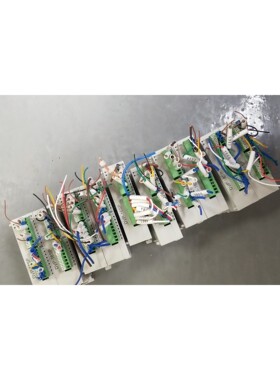 散新CRSS063N08N有46pcs,SW062R08E8