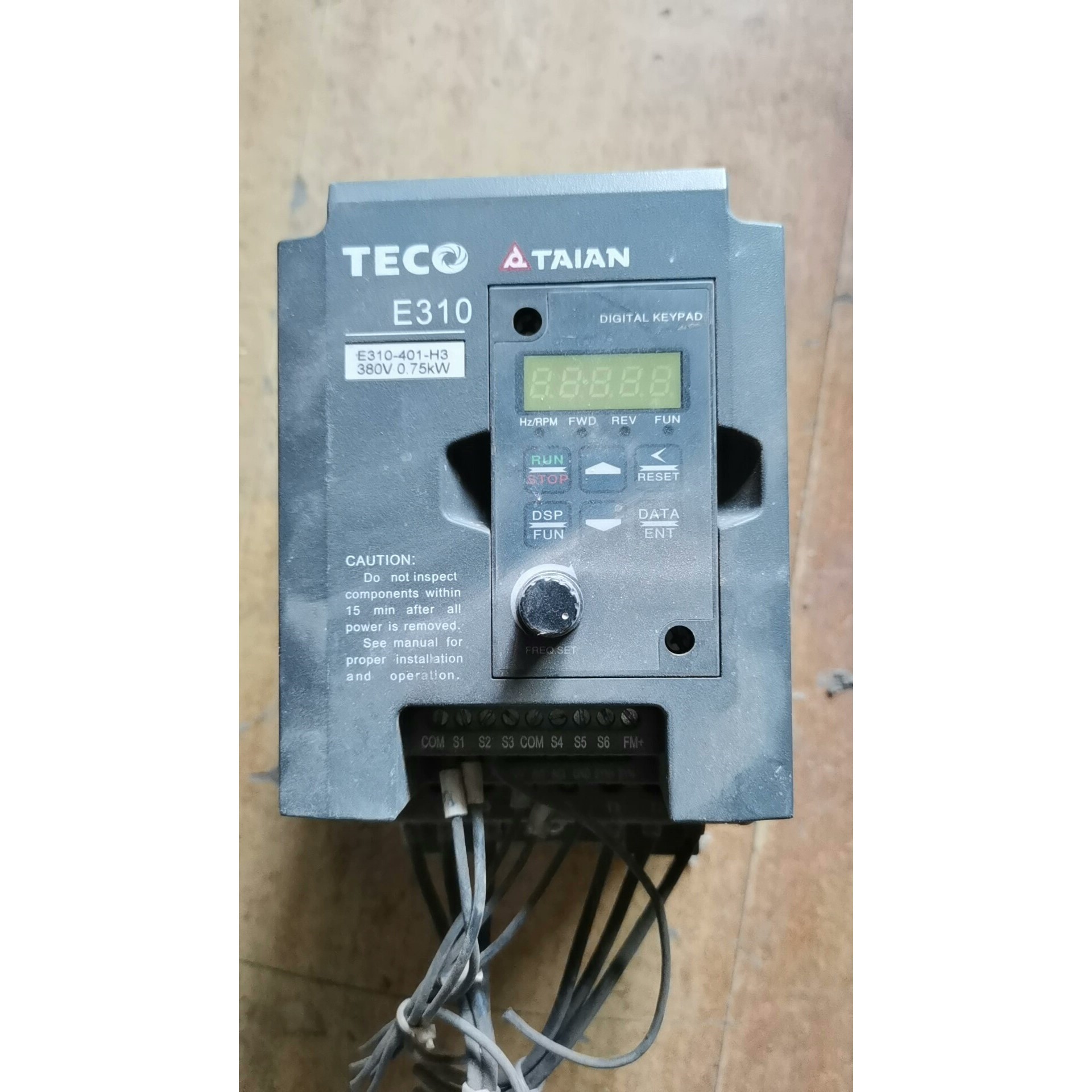 威纶 MT8100i v2WN触摸屏3台,图片为实物拍摄,一