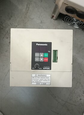 变频器BFV0C0222G 测试好2.2KW 200V