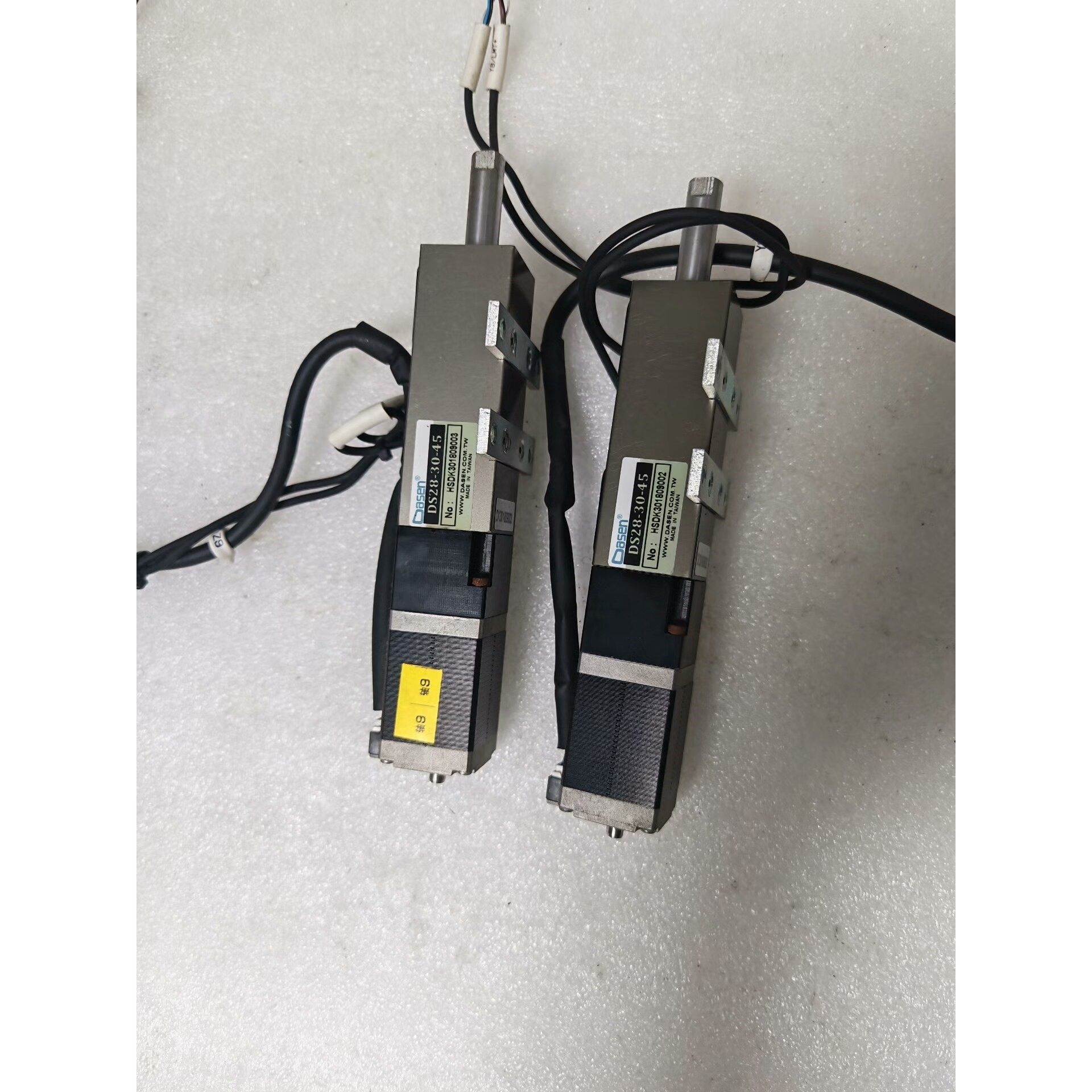 台湾DASEN电动缸 DS28-30-45型号,拆机配件,成