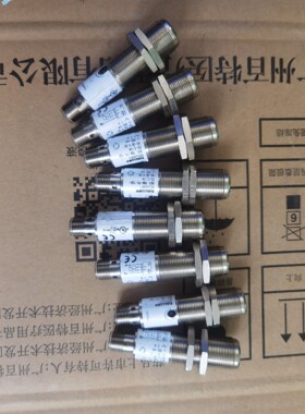 巴鲁夫BOS00RY  BOS 18M-PA-1QB-E5-