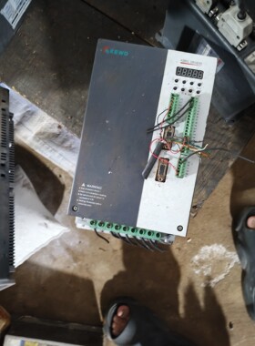 丹佛斯变频器FC-302P1K1T5E20H1B 1.1KW