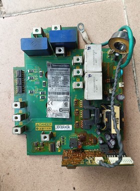 ATV31HU55N4A驱动板PN658856P5现货