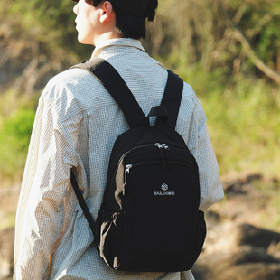 2026新款小号双肩背包男女通用情侣踏青旅行包百搭轻便徒步登山包