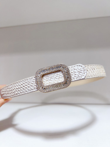 超美珍珠白三文鱼皮女腰带