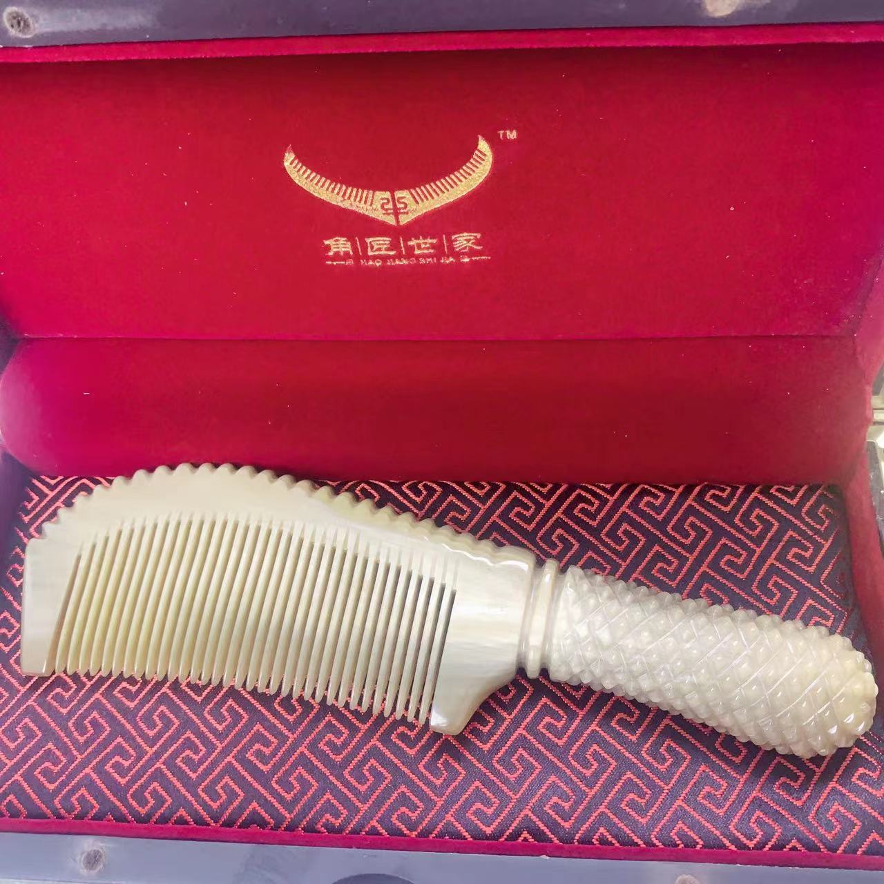 镇店之宝雕花精品纯手工牦牛角梳