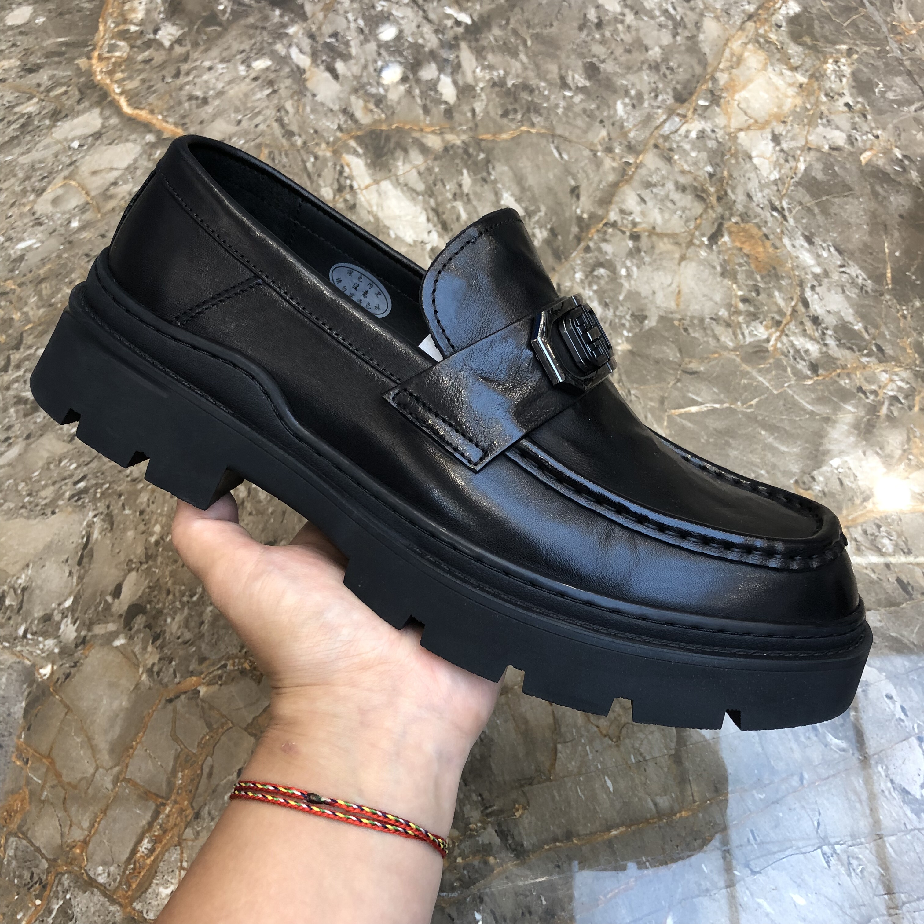 2025新款广州真皮男鞋英伦商务