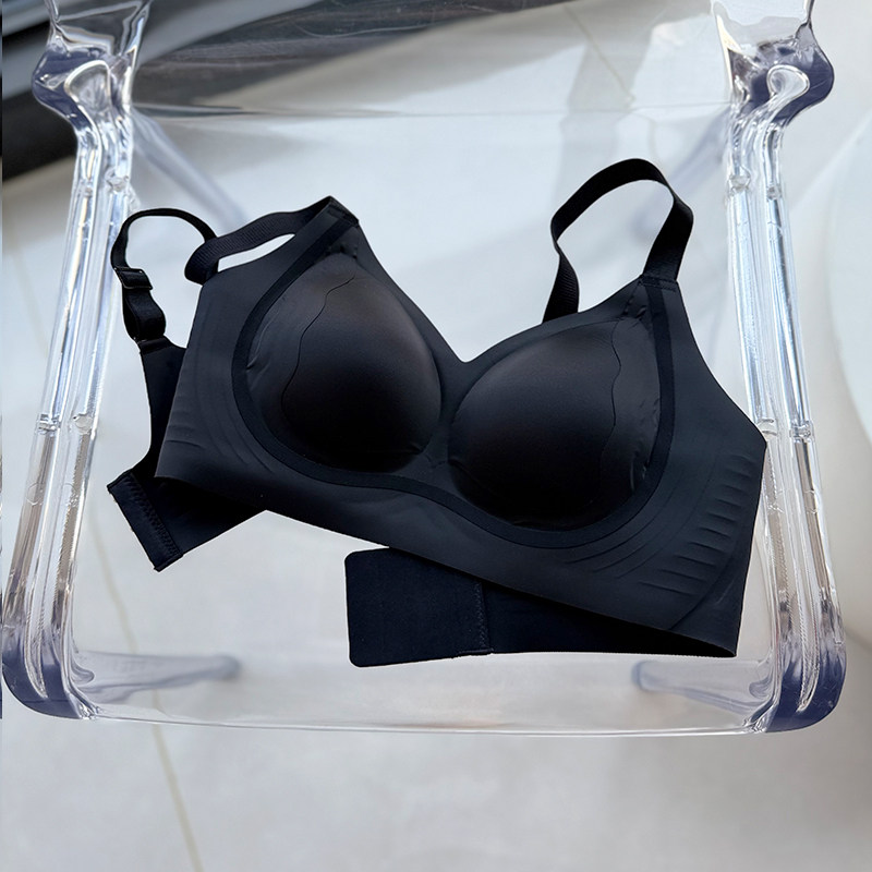 光面大码内衣袔苡莥无钢圈收副乳