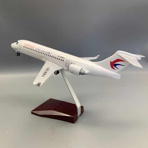 47Cm树脂C909中国东方航空飞机模型声控Led灯带轮子飞机玩具摆件