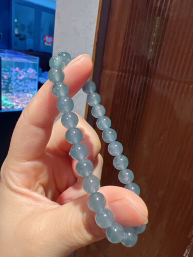 天然翡翠A货冰蓝圆珠手链珠卡7.2mm，珠共27颗