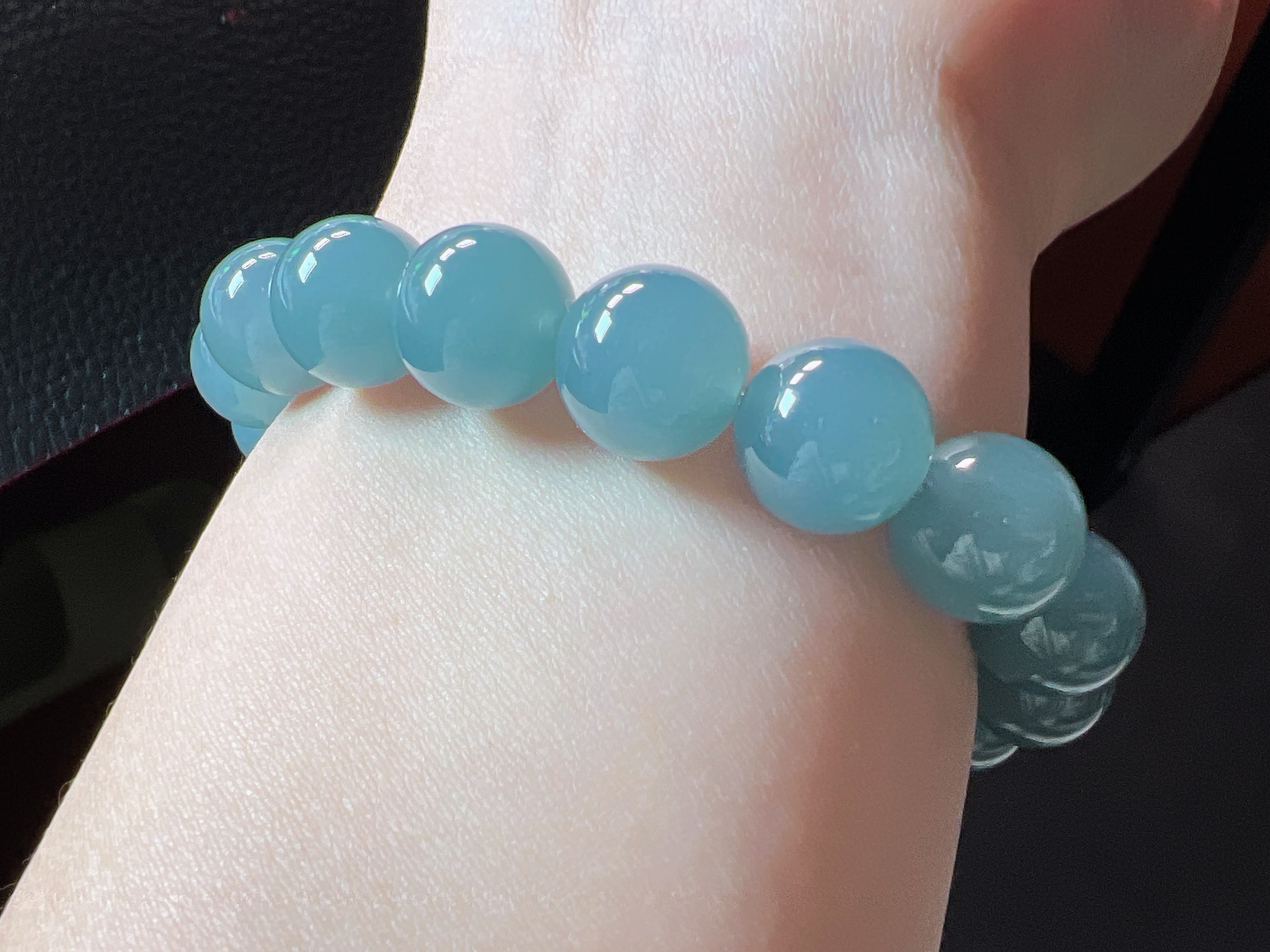 天然翡翠A货冰润蓝底圆珠单圈大卡手串，珠了12.3，胶胶润润的。,珠宝/钻石/翡翠,手链/手串,淘宝优惠券,粉丝福利购,淘宝优惠卷