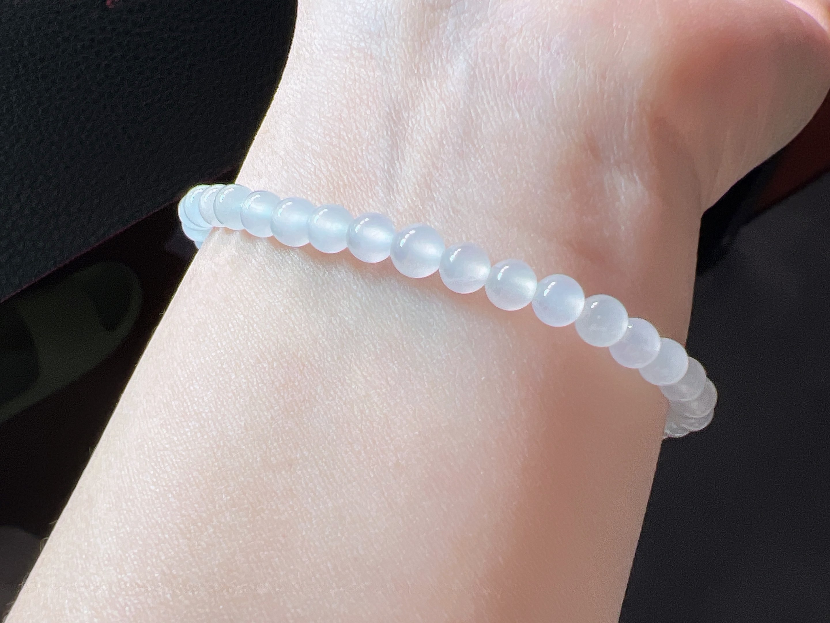 缅甸天然翡翠A货白冰圆珠手链，珠卡5，颗颗透绳，胶胶润润的。,珠宝/钻石/翡翠,手链/手串,淘宝优惠券,粉丝福利购,淘宝优惠卷