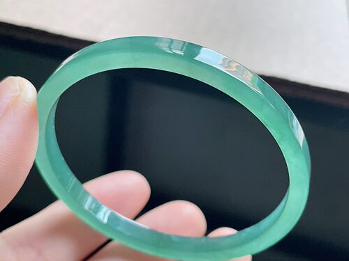 天然翡翠A货冰种蓝绿方镯53-54圈53.4-5.8-3.8mm，11.92g