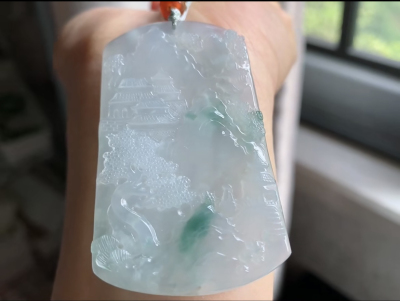 缅料冰飘花山水牌，59.8-37.1-5.9，花色蓝花，底子很胶30.54g，