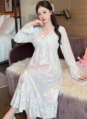 冬季金丝绒甜美蕾丝可外穿家居服