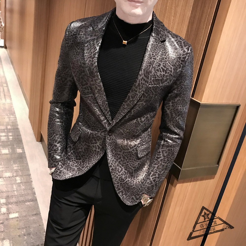 长袖小西装男修身帅气豹纹空气皮西装外套时尚夜店演出皮西服潮在类目 男装, 西服中 - 来自Buy2taobao.com提供专业的淘宝代购服务