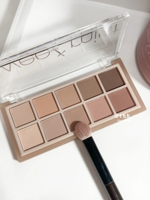 低饱和万能打底奶茶色 全哑光通勤零废色 sweetmint十色眼影盘05