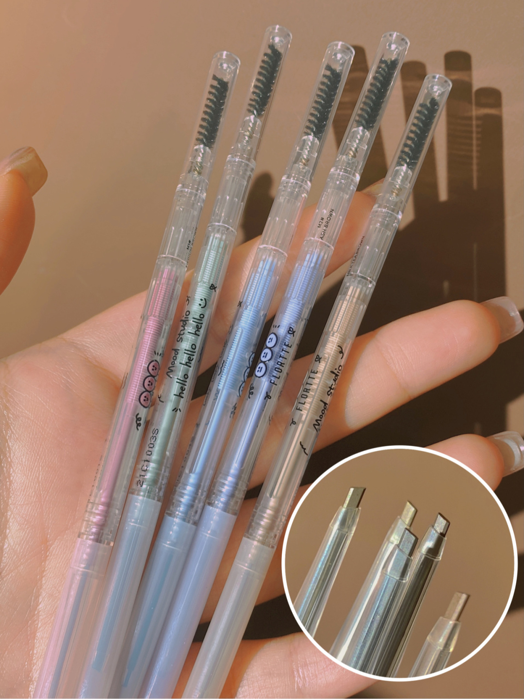 花洛莉亚啥时候开始做文具了 flortte透明砍刀极细双头眉笔防水