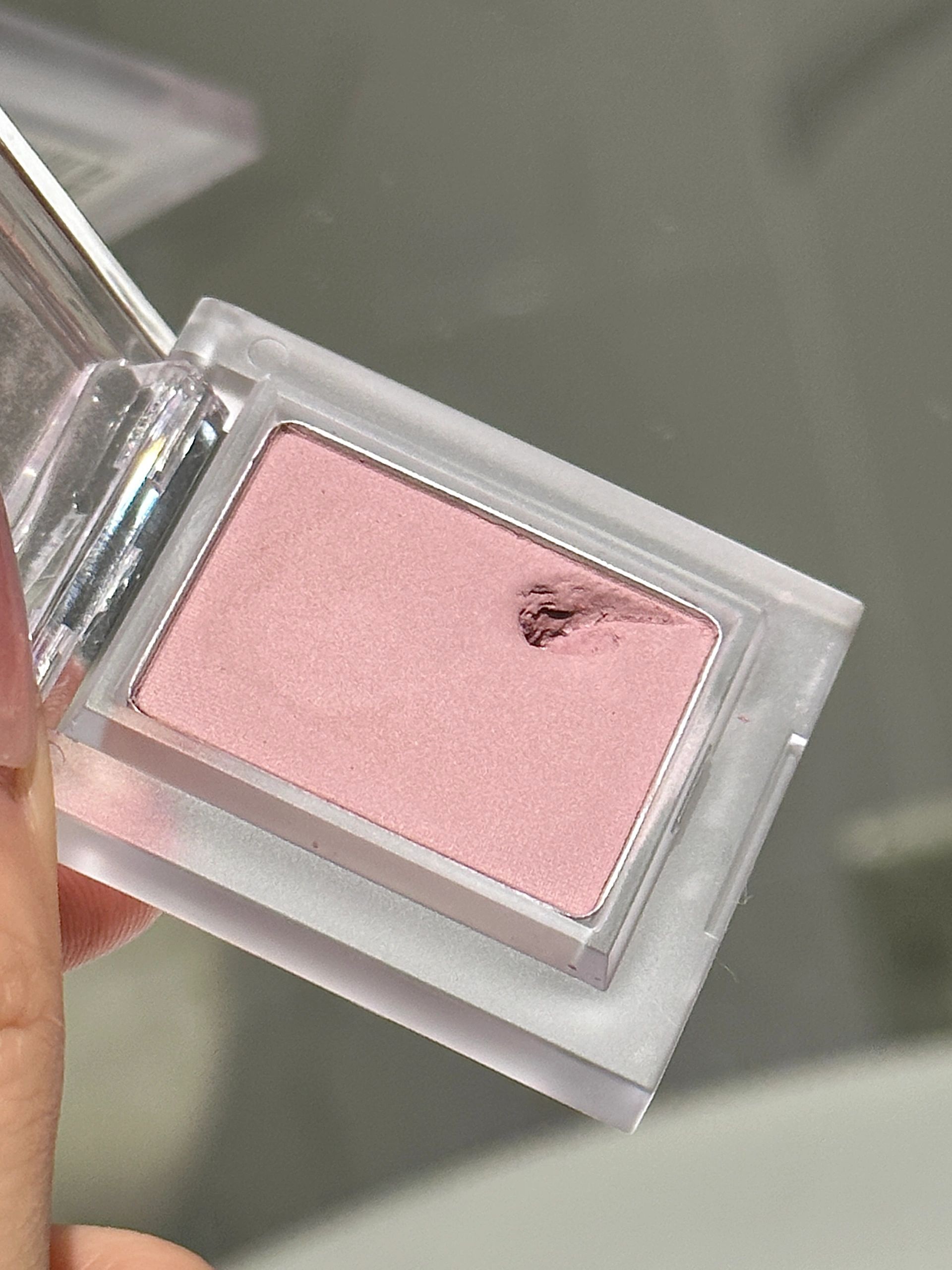 灰粉 单颗封神 holika单色眼影wisteria藕粉色哑光打底卧蚕眼影,彩妆/香水/美妆工具,眼影,淘宝优惠券,粉丝福利购,淘宝优惠卷