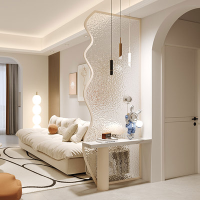 奶油风入户正对门客厅屏风隔断