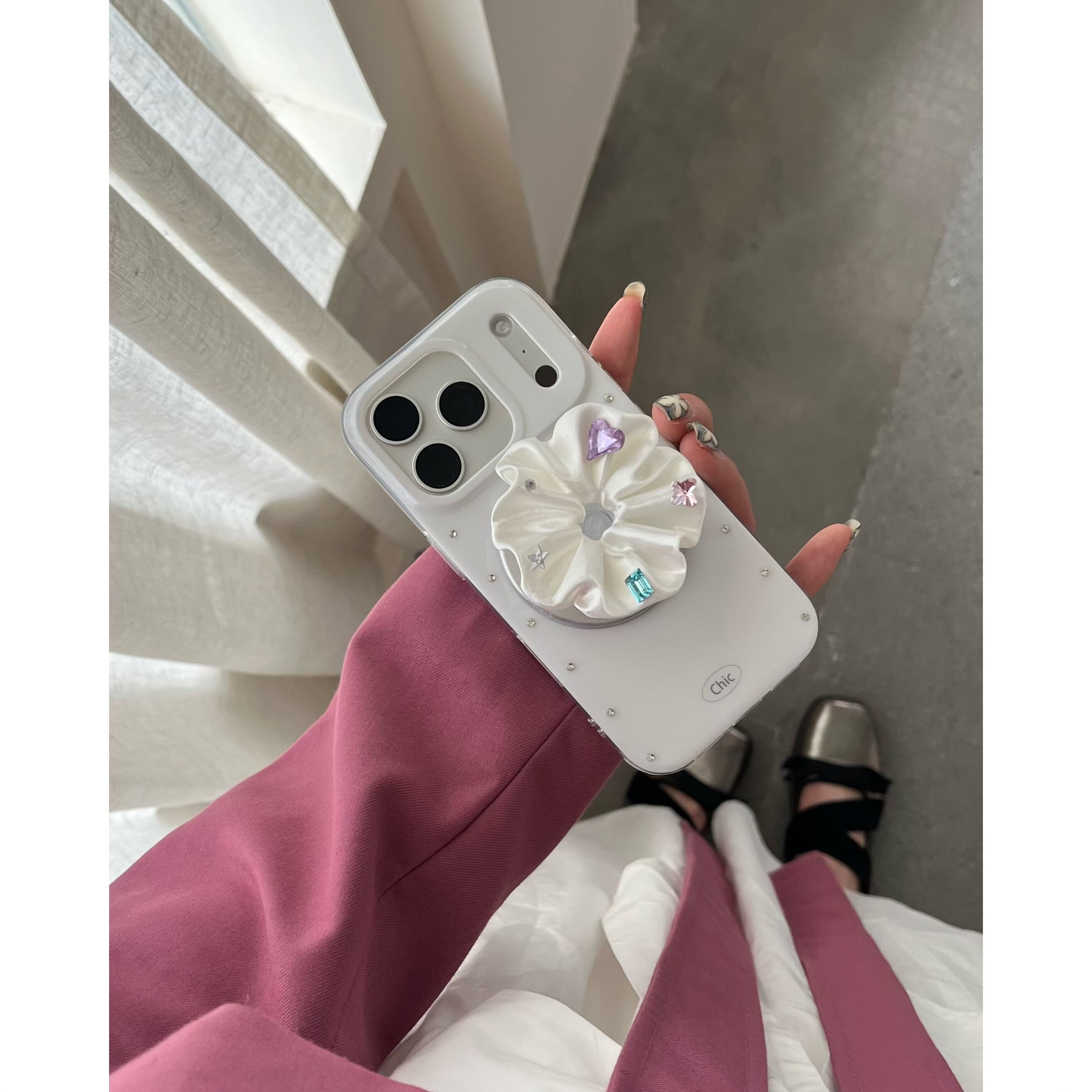 iPhone点钻双层纯色简约高级手机壳大肠发圈磁吸支架苹果17pm装饰保护套可爱女款3D立体支架缎面质感磁吸适用