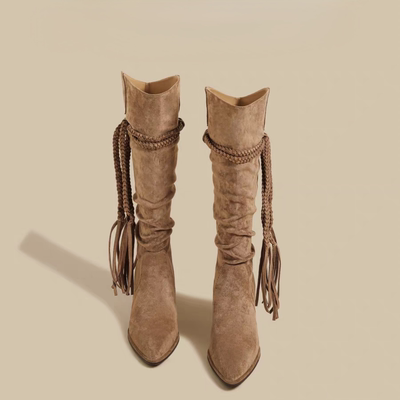 2025秋季新款v口长筒靴女复古粗高跟不过膝尖头流苏绑带骑士长靴