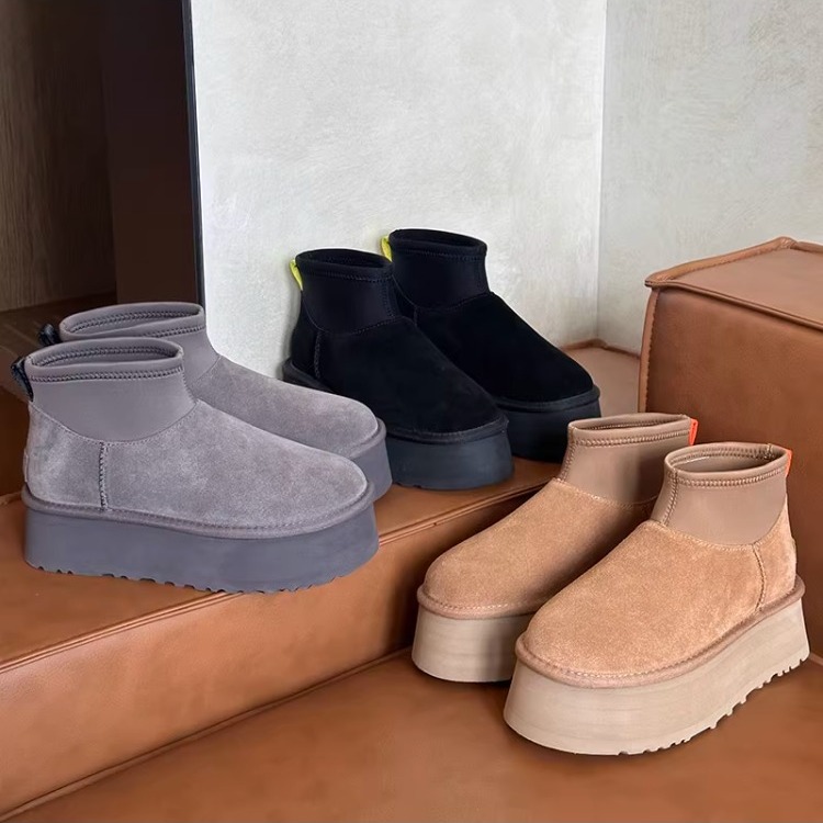 2025冬季新款羊皮毛一体厚底短筒弹力靴短靴休闲加厚保暖雪地靴女