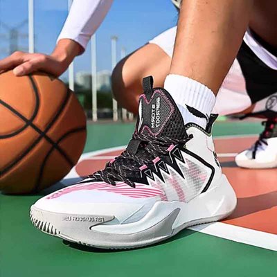 李宁反伍暴风篮球鞋夏季
