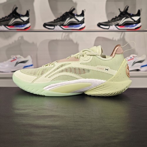 李宁男子减震回弹低帮篮球鞋