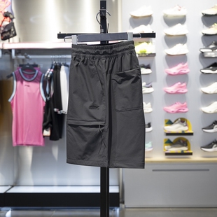 李宁休闲短裤男士2024秋季运动潮流系列宽松透气运动短裤AKSU533