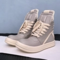 Grey cowhide fine strap