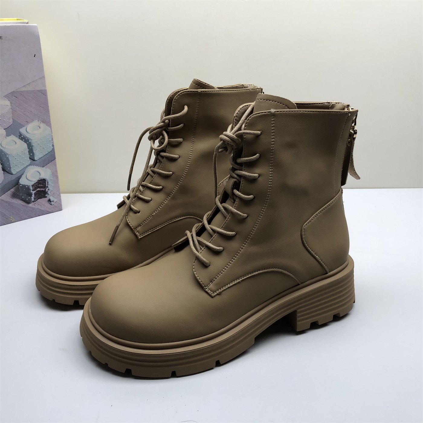 37 38码专柜撤柜英伦风马丁靴女冬季系带短靴保暖防水台厚底短靴