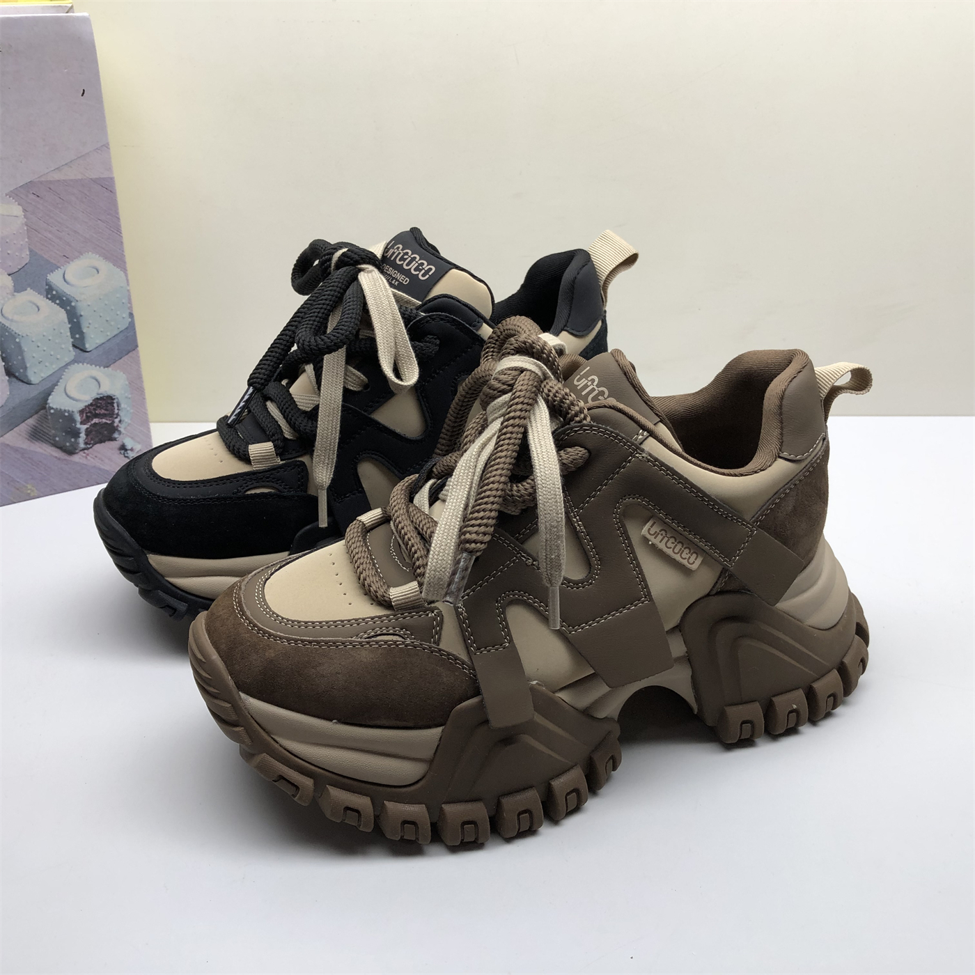 专柜撤柜真皮女鞋厚底增高运动鞋小个子休闲老爹鞋圆头系带松糕