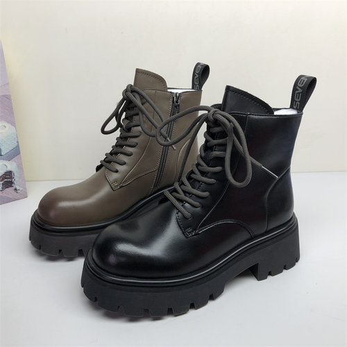 马丁靴女2024秋冬新款真皮复古简约牛皮马丁靴女松糕底侧拉链显高