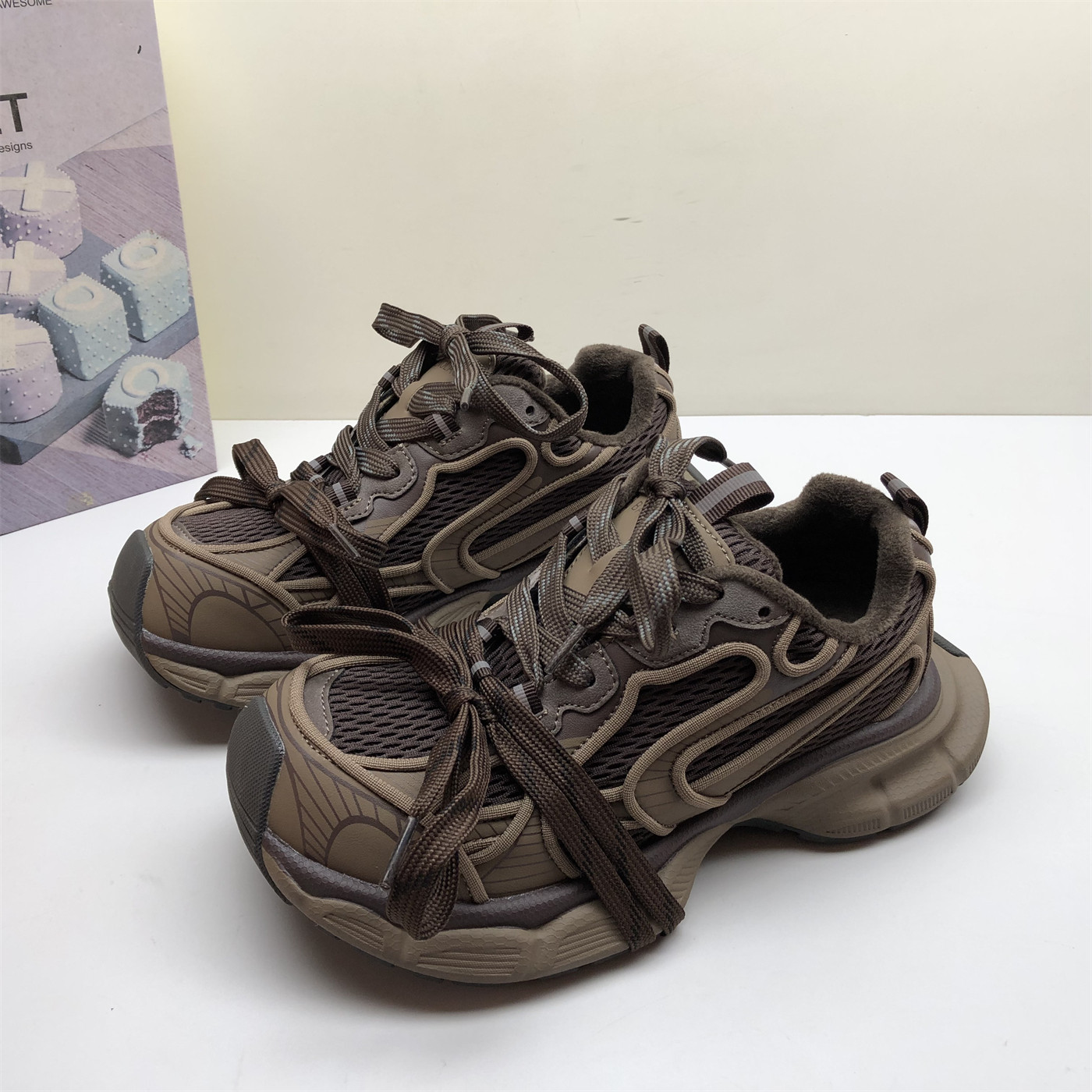 专柜撤柜真皮女鞋休闲风厚底老爹鞋女冬季透气增高交叉绑带运动鞋,女鞋,时尚休闲鞋,淘宝优惠券,粉丝福利购,淘宝优惠卷