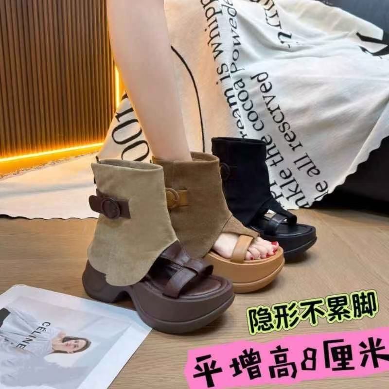 欧洲站2025新款复古女靴子厚底增高马丁靴女英伦风短筒切尔西靴潮