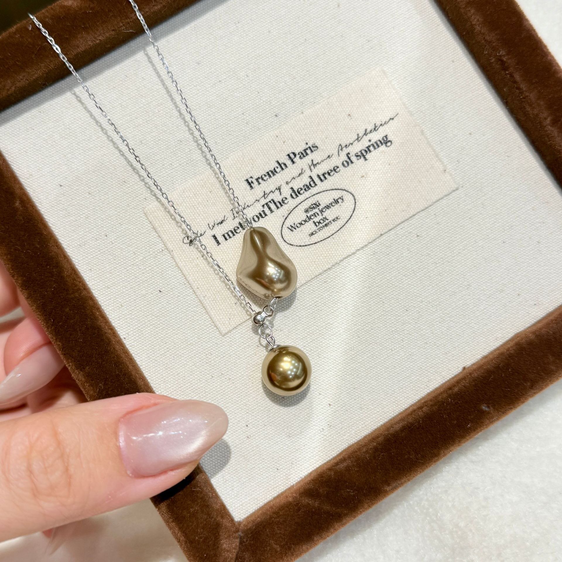 25新款不规则施家珍珠吊坠抽拉银项链女个性小众锁骨链毛衣配饰