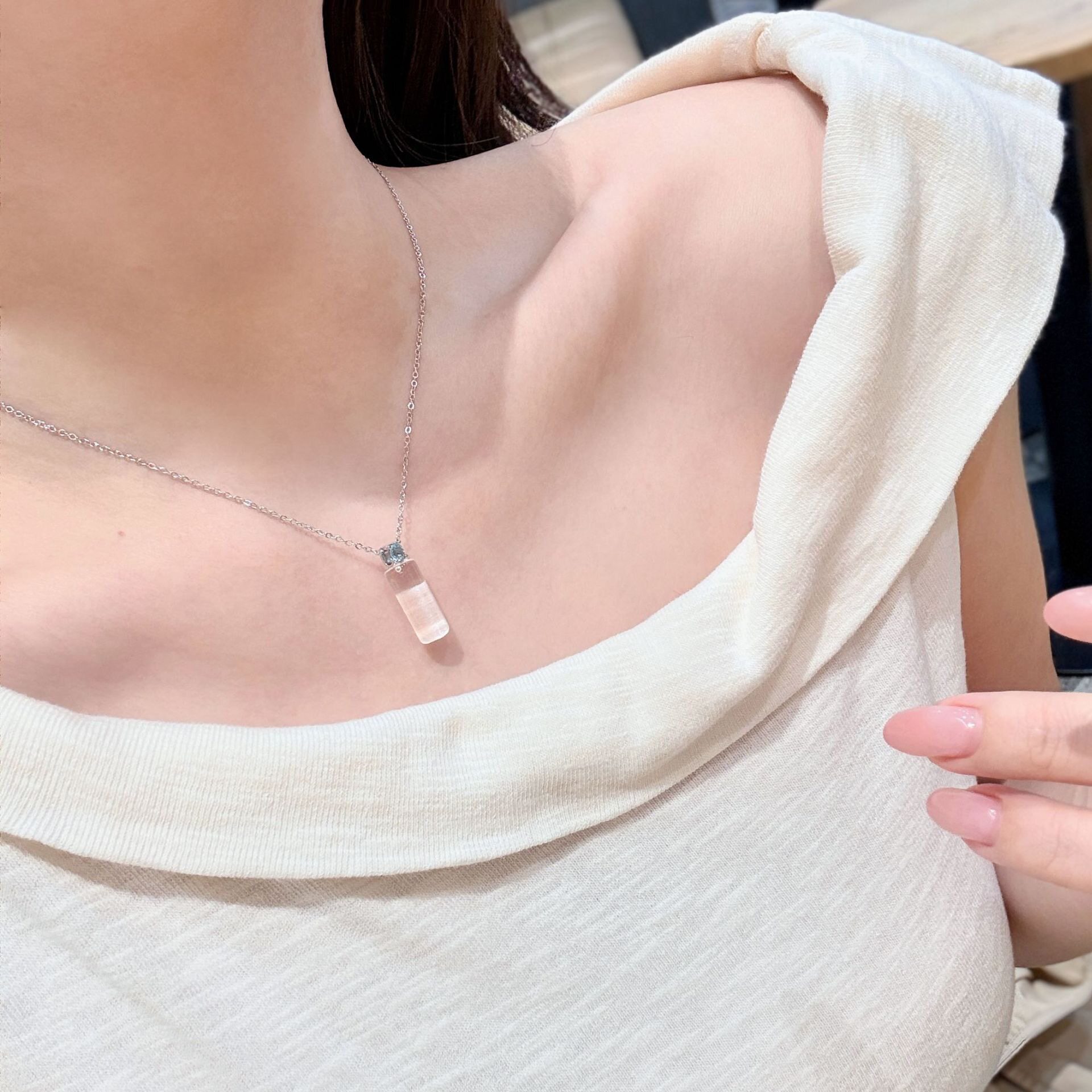 s925纯银天然白水晶吊坠蓝钻漂流瓶项链女个性极简韩系清新锁骨链