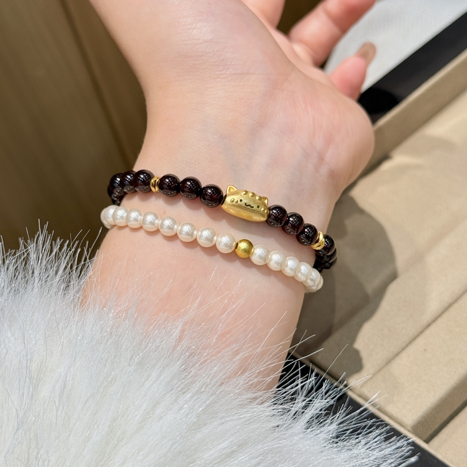 25新款s925银天然石榴石法棍猫手链女小众可爱精致高级感串珠手饰