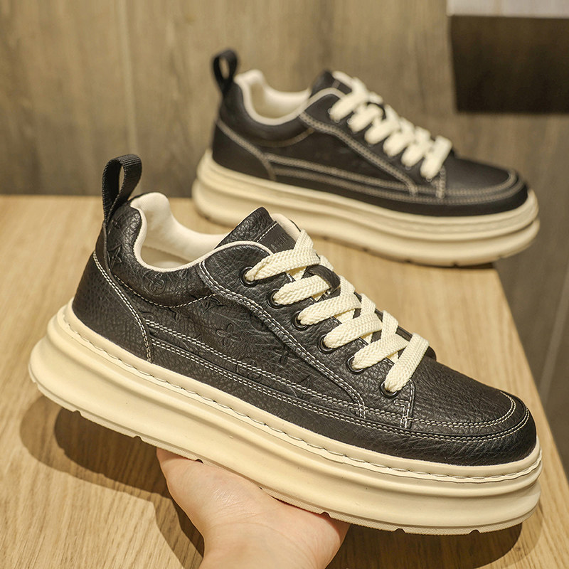 鞋子男鞋欧洲站春季休闲皮鞋男款年轻人白底黑面痞帅高级感板鞋