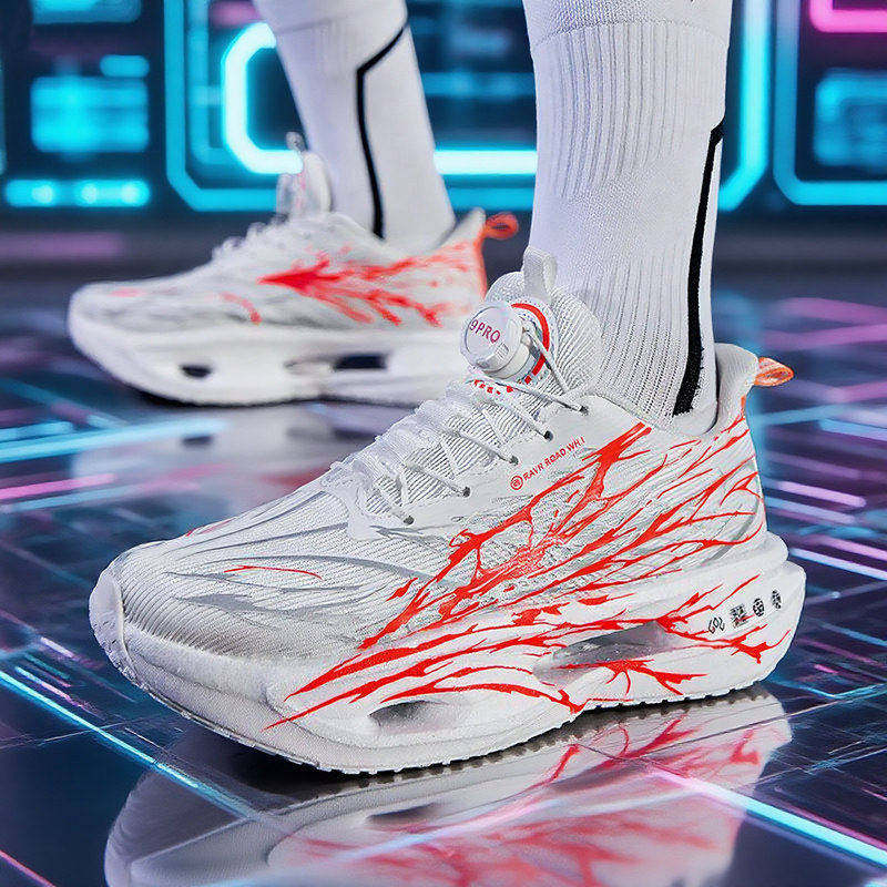 运动鞋赤兔9pro男生网面初中生跑步鞋子专用碳板跑鞋夏天男童学生