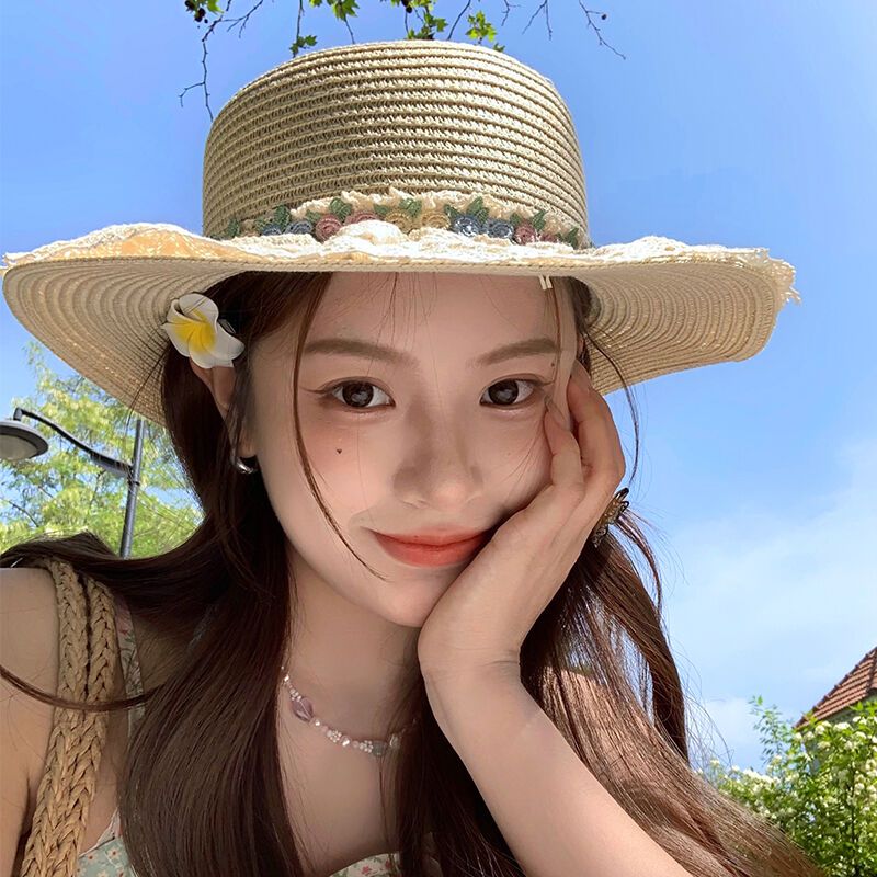 网红度假草帽女夏季洋气蕾丝边防晒太阳帽户外海边沙滩帽平顶礼帽