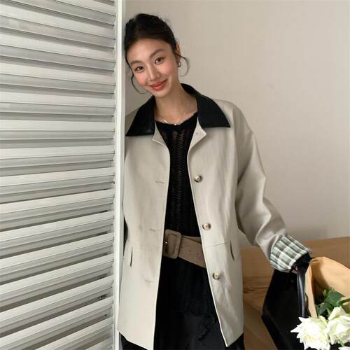 TCCW设计感拼接皮领风衣女
