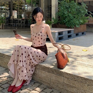 TCCW法式 度假风长裙显瘦可前后两穿裙子 波点吊带连衣裙女春夏新款
